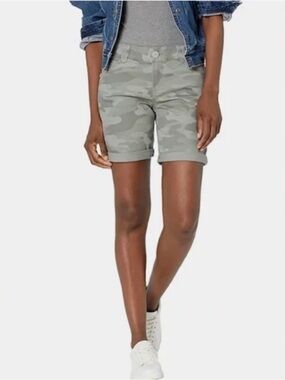 Democracy | Women’s Grey Camouflage Ab Solution Tech Bermuda Shorts Size 12